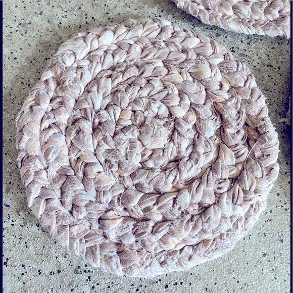 Vintage “Primitive” Braided Round Trivets Set of 3 - Picture 9 of 15